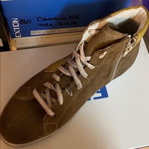 Man High Top Sneakers